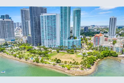 1800 N Bayshore Dr #809, Miami, FL 33132 - Photo 36