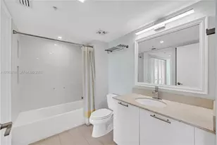 1800 N Bayshore Dr, Miami, FL 33132 - Photo 28
