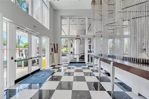1800 N Bayshore Dr, Miami, FL 33132 - Photo 40