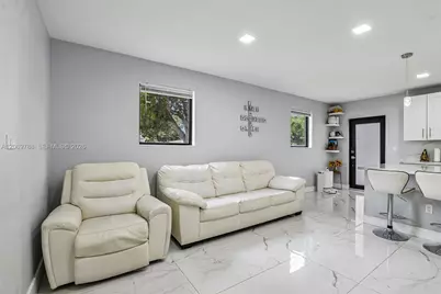 1421 N 68th Ter #1421, Hollywood, FL 33024 - Photo 8