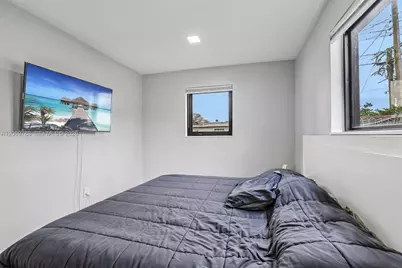 1421 N 68th Ter #1421, Hollywood, FL 33024 - Photo 24