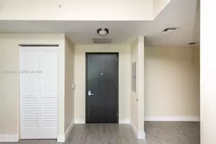 1080 Brickell Ave, Miami, FL 33131 - Photo 18