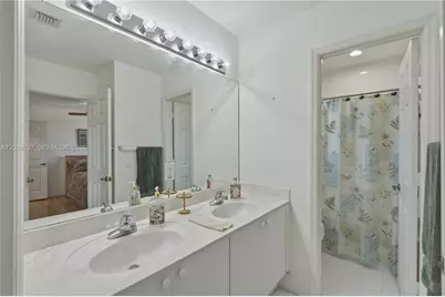 1268 NW 144th Ter, Pembroke Pines, FL 33028 - Photo 26