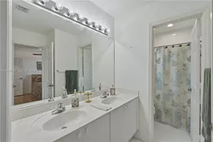 1268 NW 144th Terrace, Pembroke Pines, FL 33028 - Photo 26