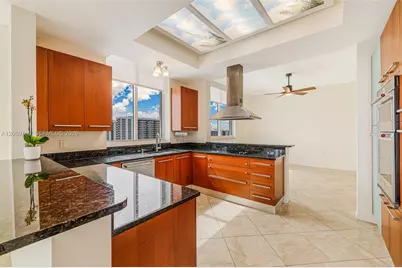 704 N Ocean Blvd #1001, Pompano Beach, FL 33062 - Photo 14