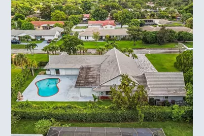 9220 NW 15th St, Coral Springs, FL 33071 - Photo 10