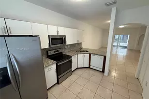 5620 NW 114th Path, Doral, FL 33178 - Photo 6