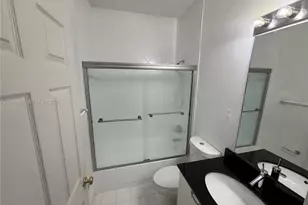 5620 NW 114th Path, Doral, FL 33178 - Photo 20