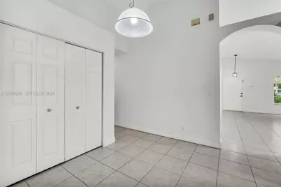 2230 NW 145th Ave, Pembroke Pines, FL 33028 - Photo 16