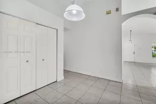 2230 NW 145th Ave, Pembroke Pines, FL 33028 - Photo 16