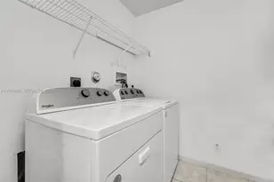 2230 NW 145th Ave, Pembroke Pines, FL 33028 - Photo 26