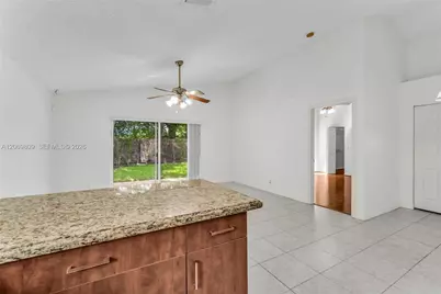 2230 NW 145th Ave, Pembroke Pines, FL 33028 - Photo 12