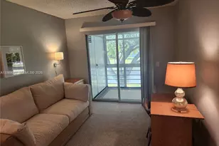524 Tilford X, Deerfield Beach, FL 33442 - Photo 2