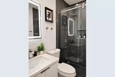 204 SW 2nd Ave, Hallandale Beach, FL 33009 - Photo 24