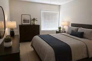 721 SW 113th Way, Pembroke Pines, FL 33025 - Photo 6