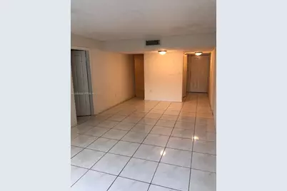 10090 NW 80th Ct #1239, Hialeah Gardens, FL 33016 - Photo 6