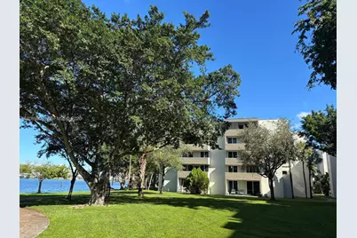 10090 NW 80th Ct #1239, Hialeah Gardens, FL 33016 - Photo 2