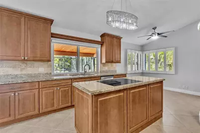 18232 S 104th Ter S, Boca Raton, FL 33498 - Photo 10
