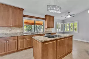 18232 S 104th Ter S, Boca Raton, FL 33498 - Photo 10