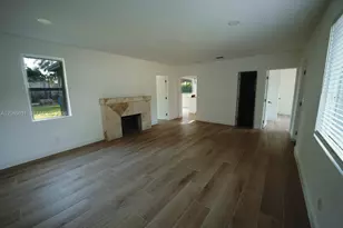 801 NE 144th St, North Miami, FL 33161 - Photo 8