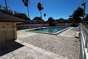 4296 Woodstock Dr, West Palm Beach, FL 33409 - Photo 22