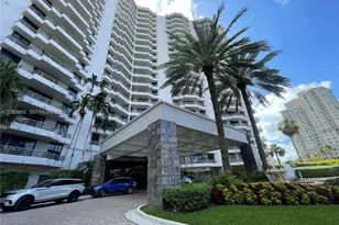 3300 NE 191st St, Aventura, FL 33180 - Photo 24
