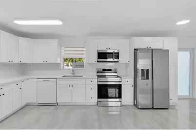 9999 NW 25th Ter, Doral, FL 33172 - Photo 4