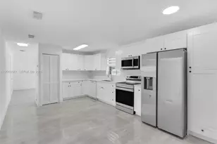 9999 NW 25th Terrace, Doral, FL 33172 - Photo 6