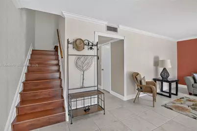 10725 NW 30th Pl #4, Sunrise, FL 33322 - Photo 8