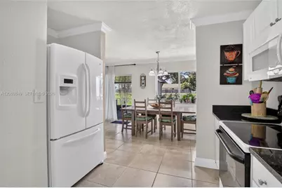 10725 NW 30th Pl #4, Sunrise, FL 33322 - Photo 20