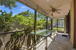 661 NE 195th St, Miami, FL 33179 - Photo 26