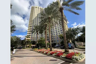 19501 W Country Club Dr #1004, Aventura, FL 33180 - Photo 18