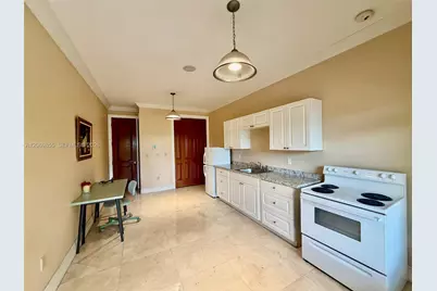 7449 SW 104th St #., Pinecrest, FL 33156 - Photo 4