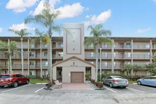 12750 SW 15th St, Pembroke Pines, FL 33027 - Photo 1