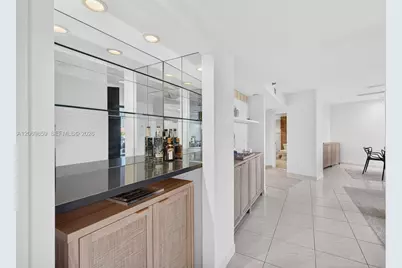 1000 Island Blvd #405, Aventura, FL 33160 - Photo 16