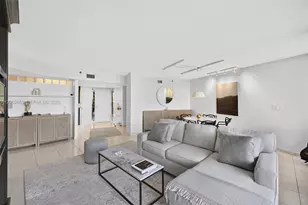 1000 Island Blvd, Aventura, FL 33160 - Photo 14