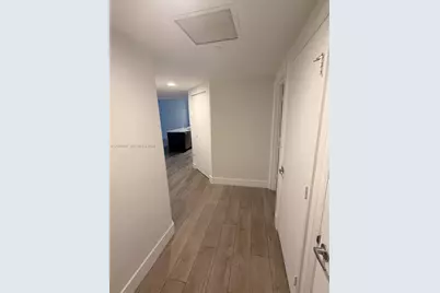 55 SE 6th St #2007, Miami, FL 33131 - Photo 6