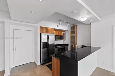 325 S Biscayne Blvd #2522, Miami, FL 33131 - Photo 26