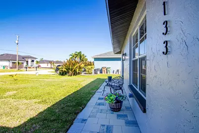 133 SE 2nd, Cape Coral, FL 33990 - Photo 4
