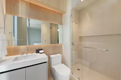 6015 N Bay Rd, Miami Beach, FL 33140 - Photo 34
