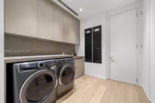 6015 N Bay Rd, Miami Beach, FL 33140 - Photo 36