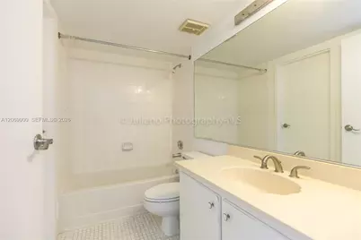 7601 E Treasure Dr #1509, North Bay Village, FL 33141 - Photo 10