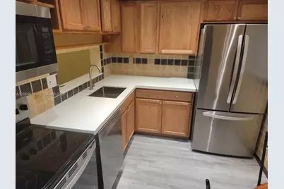 8635 NW 8th St #116, Miami, FL 33126 - Photo 10