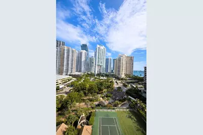520 Brickell Key Dr #A1421, Miami, FL 33131 - Photo 4