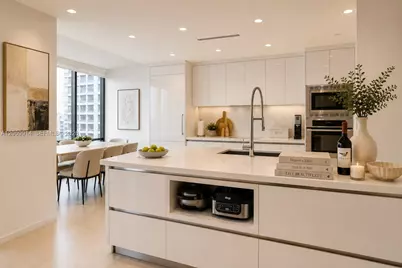 520 Brickell Key Dr #A1421, Miami, FL 33131 - Photo 2