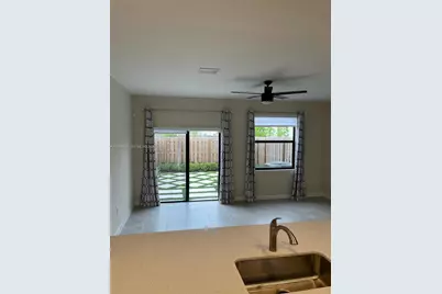 11889 SW 245th Ter, Homestead, FL 33032 - Photo 14