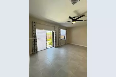 11889 SW 245th Ter, Homestead, FL 33032 - Photo 2
