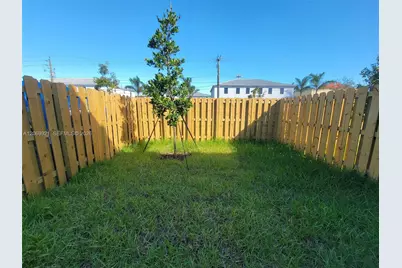28637 SW 132nd Ct, Homestead, FL 33033 - Photo 32