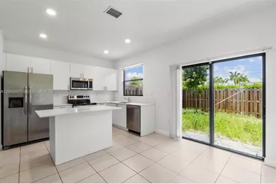 28637 SW 132nd Ct, Homestead, FL 33033 - Photo 16
