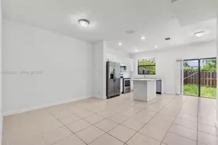 28637 SW 132nd Ct, Homestead, FL 33033 - Photo 10